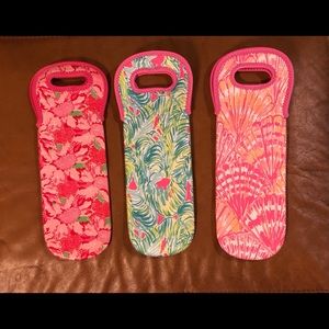 Lilly Pulitzer Wine/Drink Carriers (3)